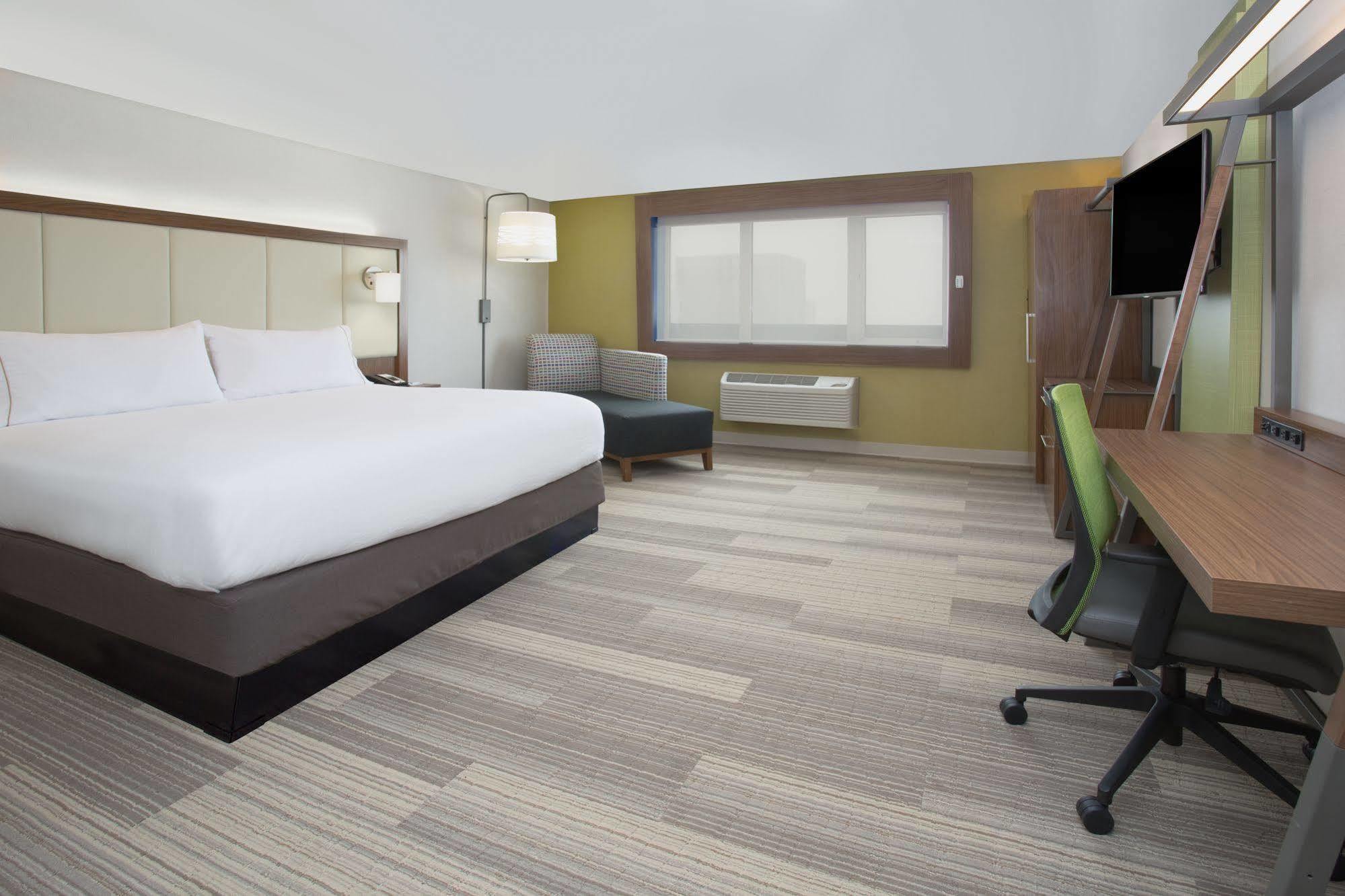 Holiday Inn Express & Suites Perryton By Ihg Lord Exterior foto